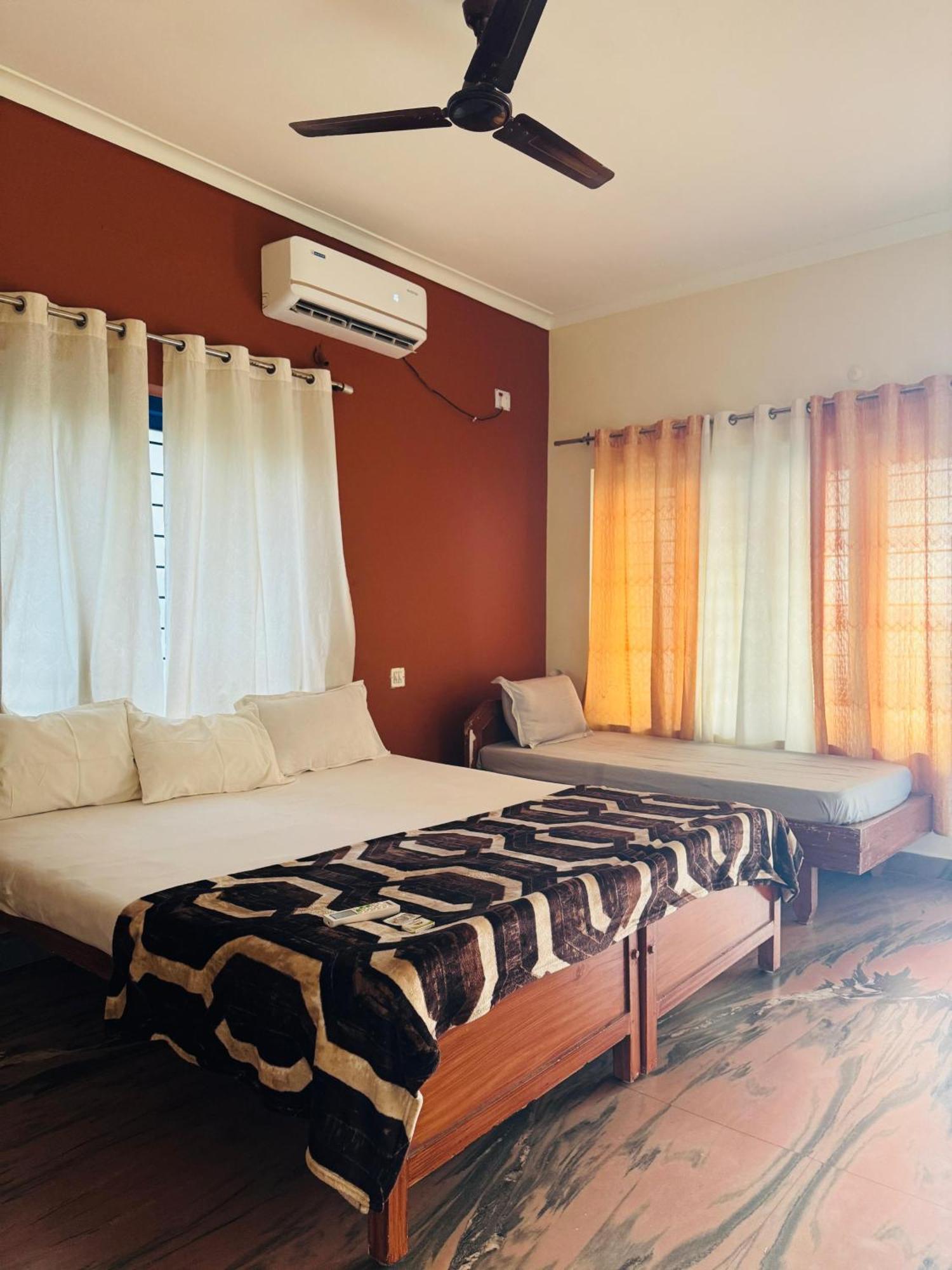 Beach View Balcony Resort By Hello Varkala Exterior foto